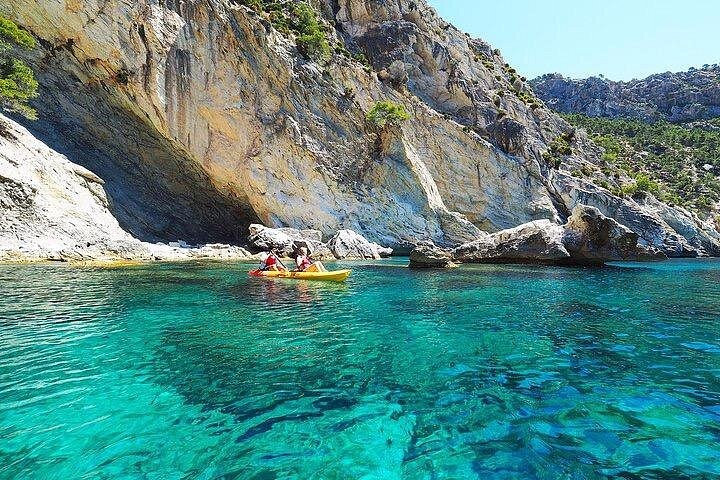 Wunderschöne Kajak Tour von Sant Elm in die Bucht Cala en Tió