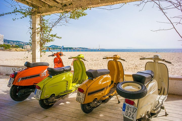 Roller- und Motorradverleih zur Erkundung Mallorcas